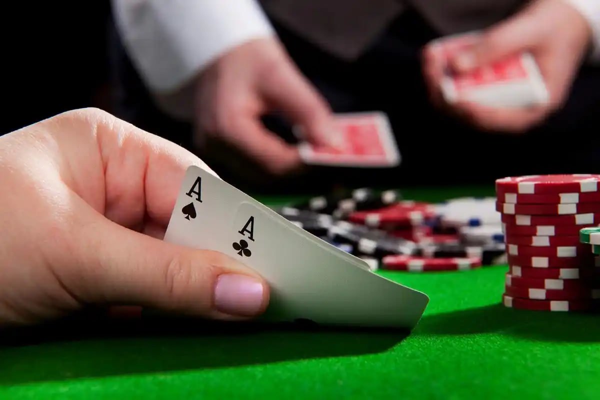 Aplikasi Asia11 tampilan antarmuka mobile modern slot dan live casino tersedia di Android iOS